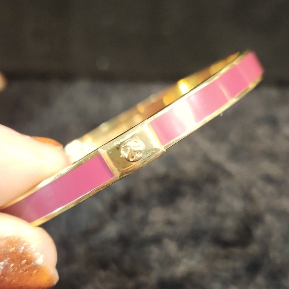 Stowe Street Goldtone Wine Cloisonne Enamel 6MM Bracelet